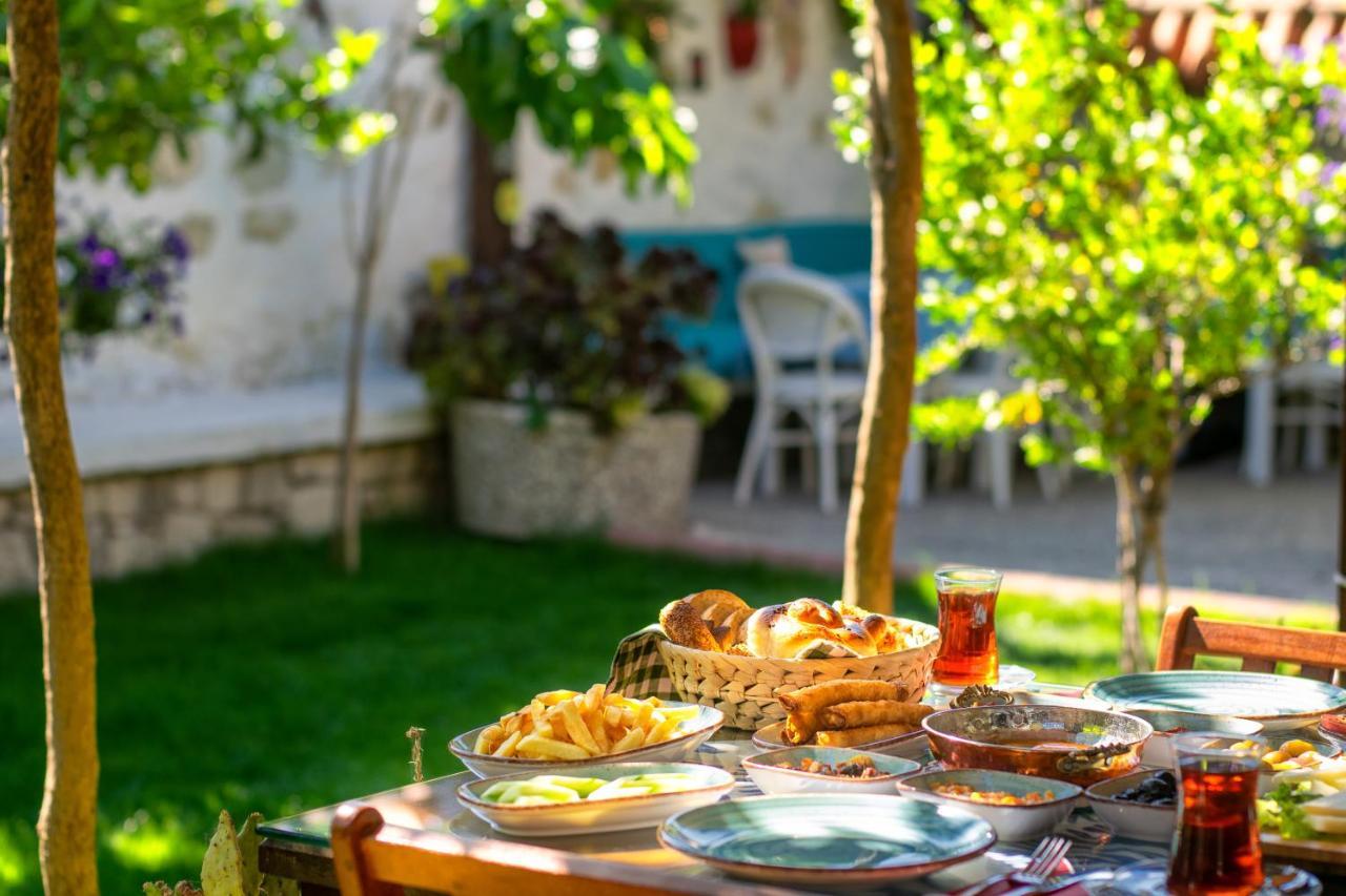 Flores Hotel Alaçatı Ngoại thất bức ảnh