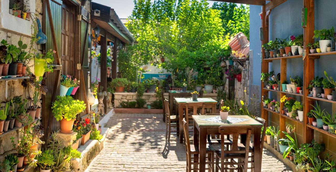 Flores Hotel Alaçatı Ngoại thất bức ảnh