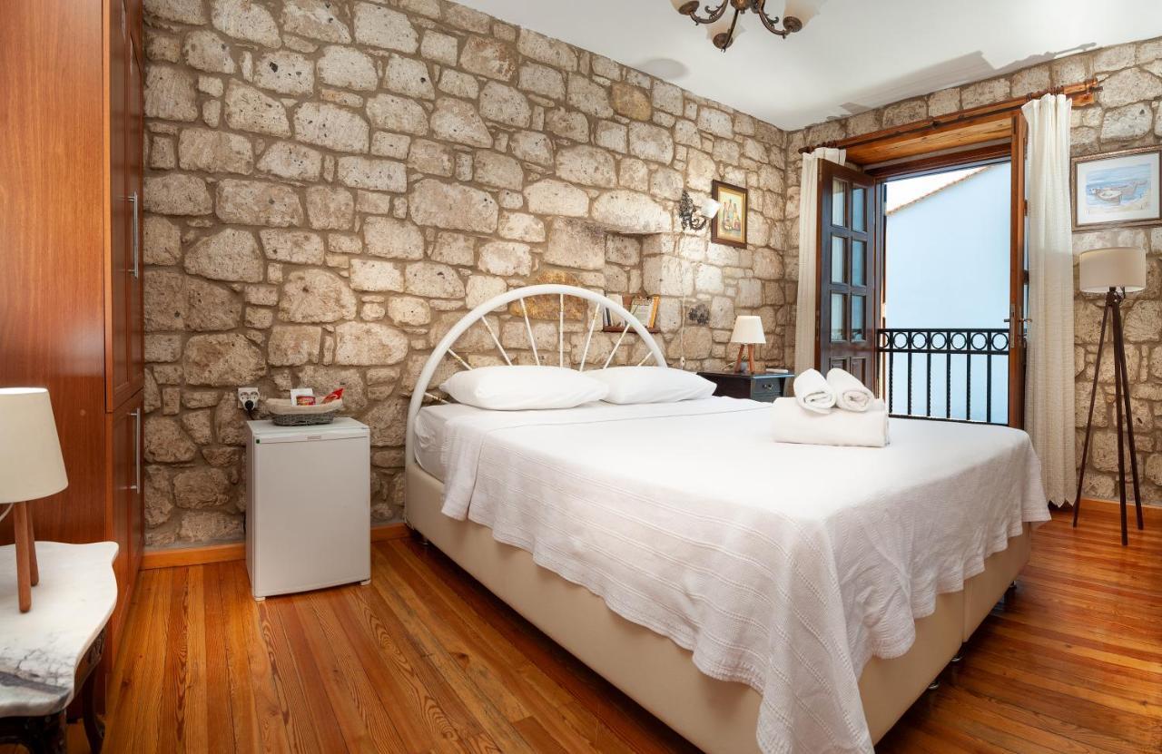 Flores Hotel Alaçatı Ngoại thất bức ảnh