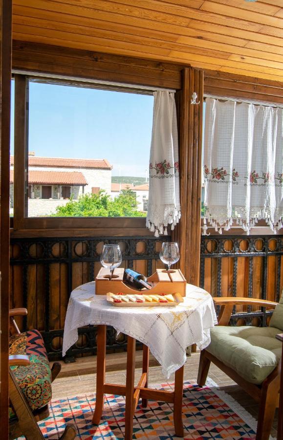 Flores Hotel Alaçatı Ngoại thất bức ảnh