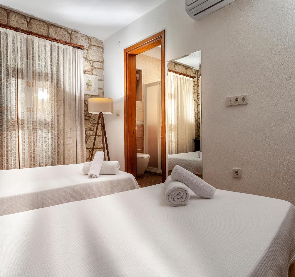 Flores Hotel Alaçatı Ngoại thất bức ảnh