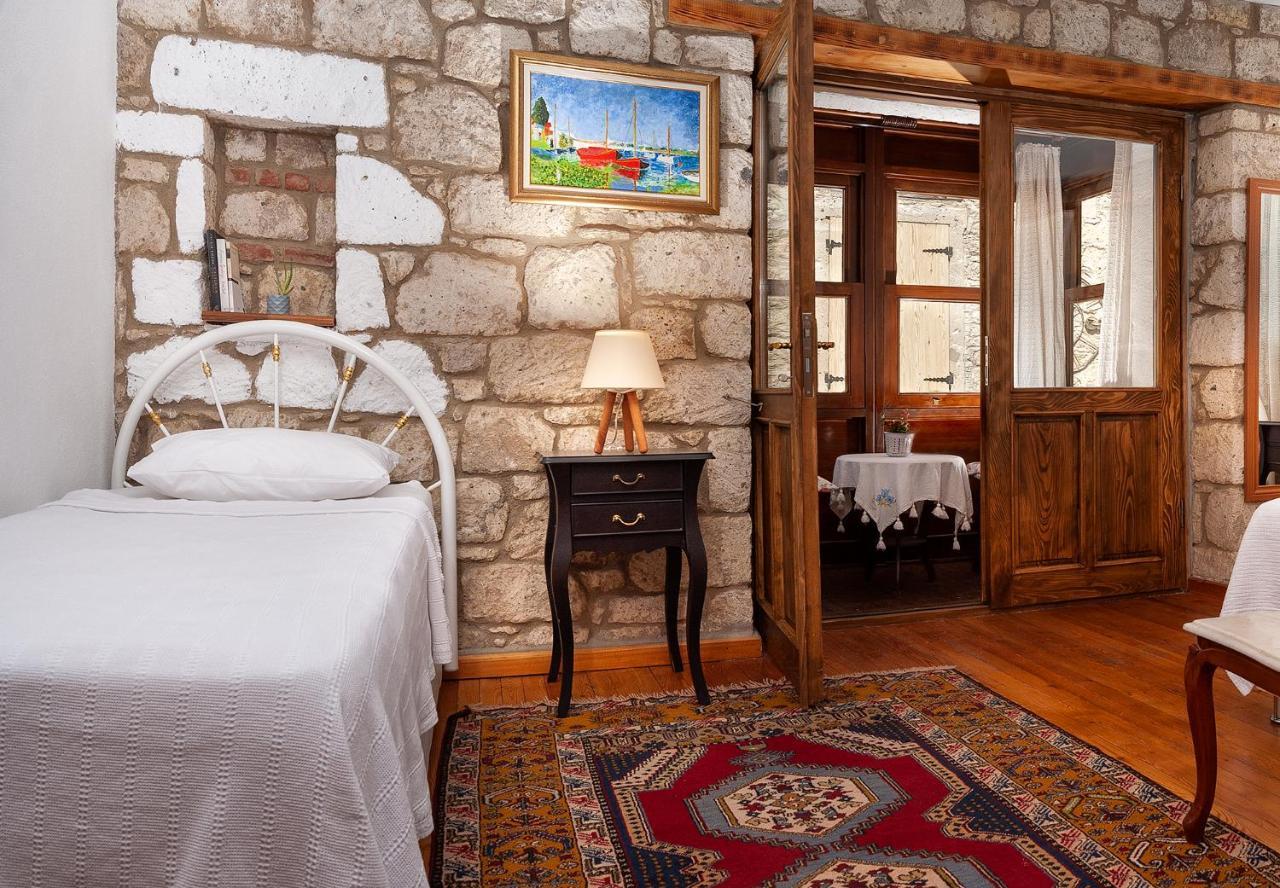 Flores Hotel Alaçatı Ngoại thất bức ảnh