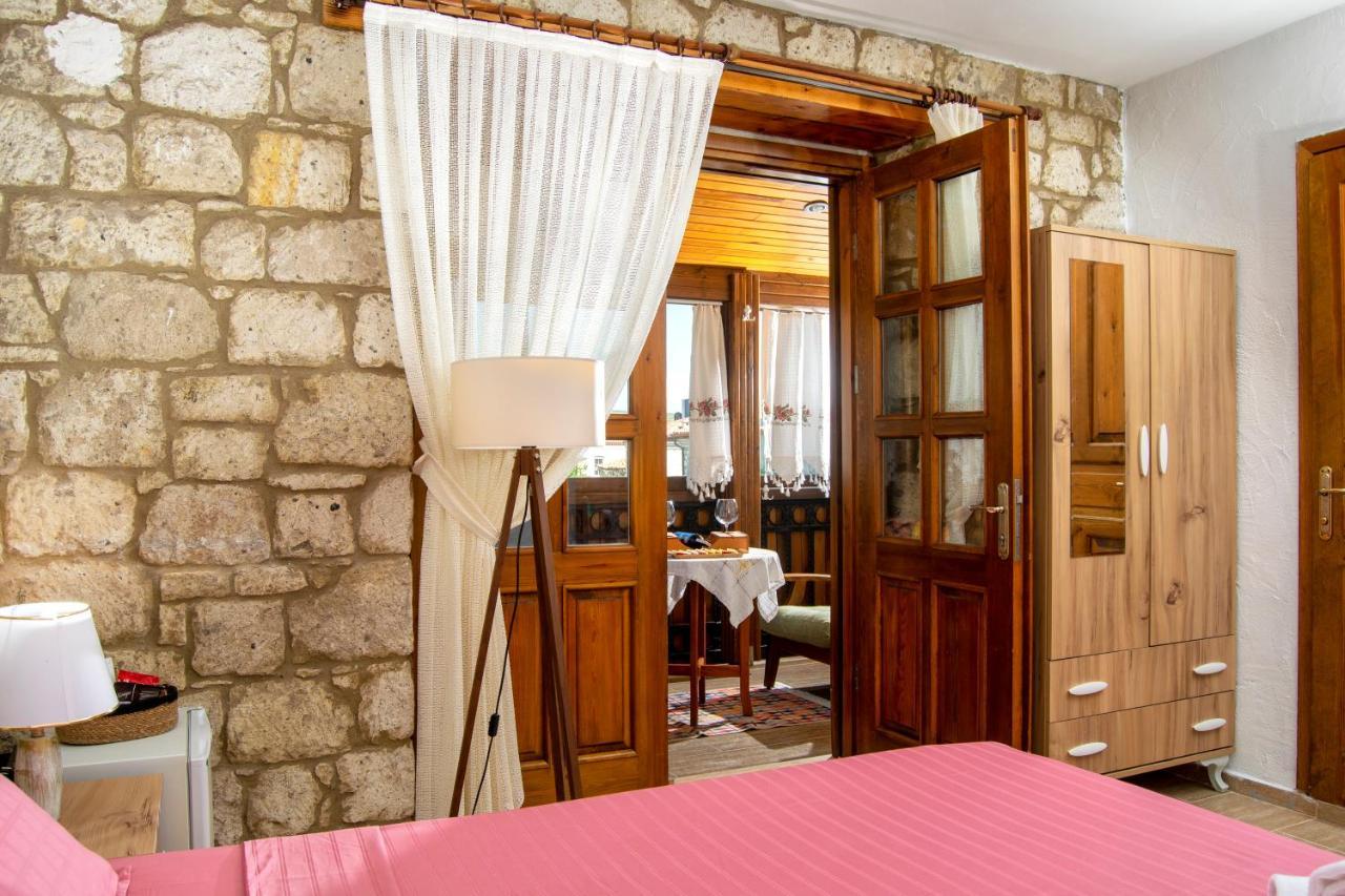 Flores Hotel Alaçatı Ngoại thất bức ảnh