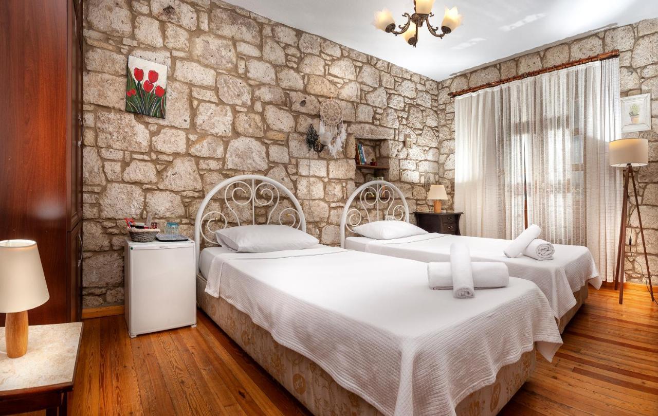 Flores Hotel Alaçatı Ngoại thất bức ảnh